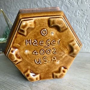 Vintage Haeger Two Tone Brown Planter #4002